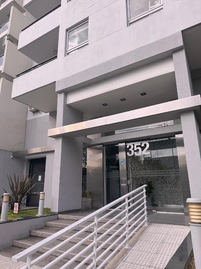 Апартаменти Modern&Nordic Apartament Lomitas Ломас-де-Самора Екстер'єр фото
